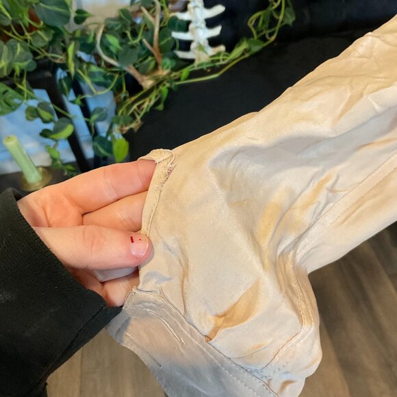 Bally Button Front Cropped Trench Jacket Long Sleeve Elastic Hem Size S Tan - Picture 3 of 6